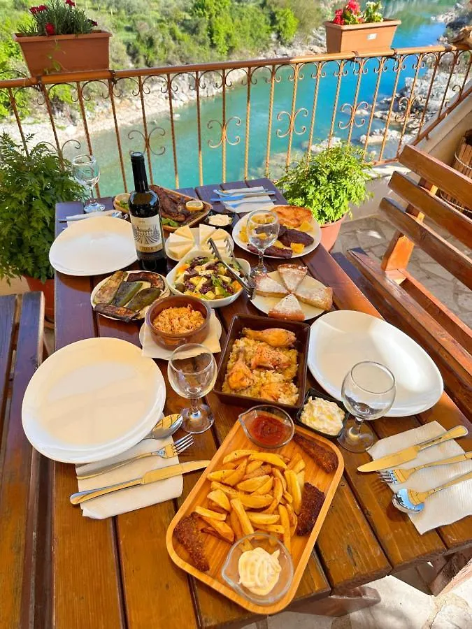 Hotel Kalaja Boks 0*,  Albanie